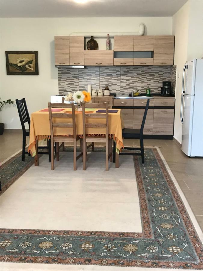 פלטאריה Armonia Apartment מראה חיצוני תמונה